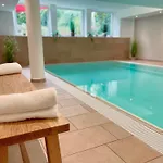 Moin Hotel