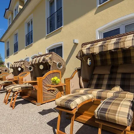 Moin 4* 쿡스하펜