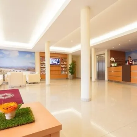 فندق Moin 4*