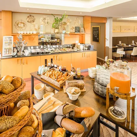 Moin Hotel