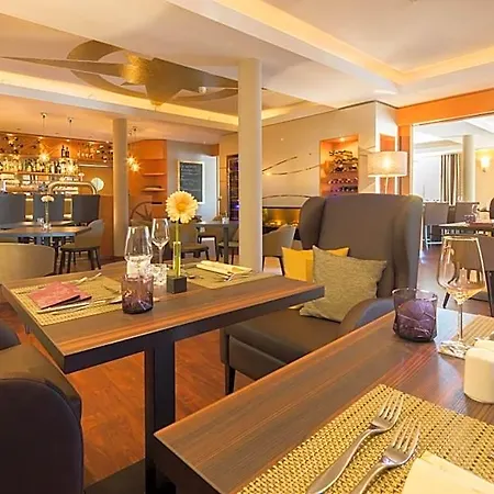 Moin Hotel
